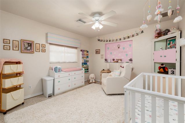 511 74TH AVENUE N, St Petersburg, FL 33702