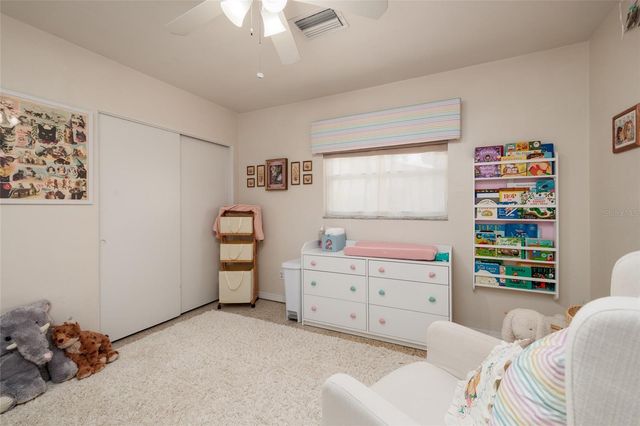 511 74TH AVENUE N, St Petersburg, FL 33702
