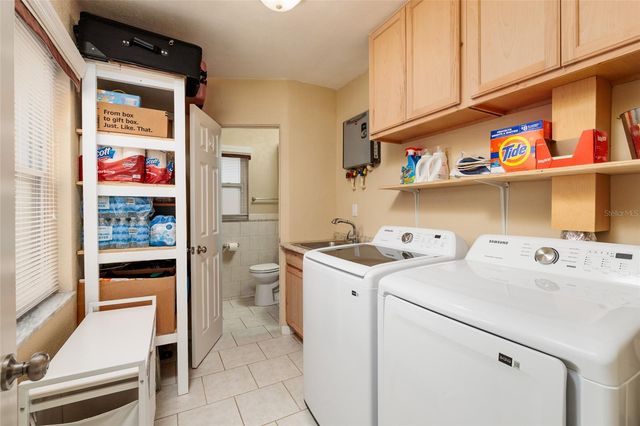 511 74TH AVENUE N, St Petersburg, FL 33702