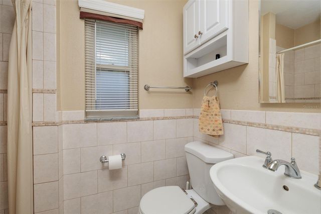 511 74TH AVENUE N, St Petersburg, FL 33702