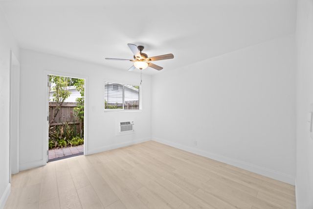 1125 SW 15th Avenue Apt 3, Fort Lauderdale, FL 33312