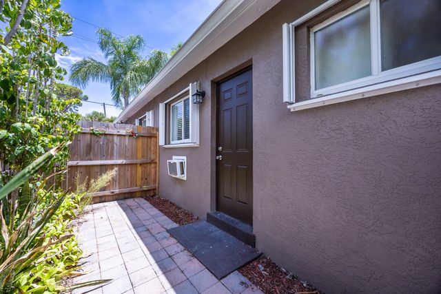 1125 SW 15th Avenue Apt 3, Fort Lauderdale, FL 33312