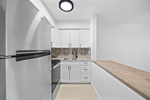 1125 SW 15th Avenue Apt 3, Fort Lauderdale, FL 33312