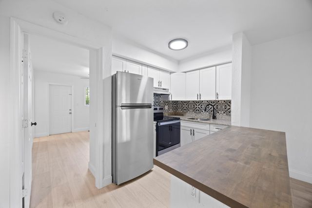 1125 SW 15th Avenue Apt 3, Fort Lauderdale, FL 33312