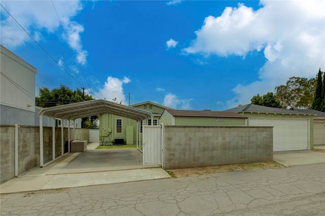 1303 Electric, Gardena, CA 90248