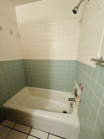 1003 Austin, Van Horn, TX 79855