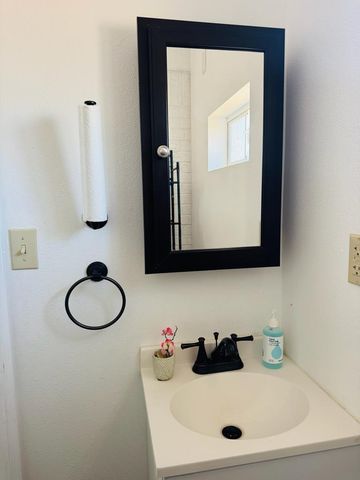 1003 Austin, Van Horn, TX 79855