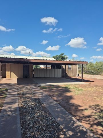 1003 Austin, Van Horn, TX 79855