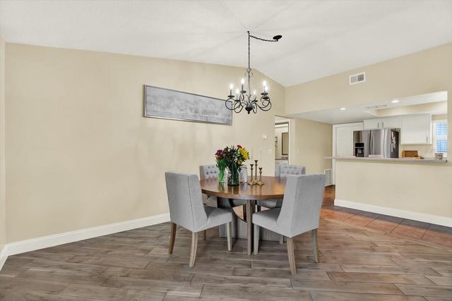 10562 41ST COURT N, Clearwater, FL 33762