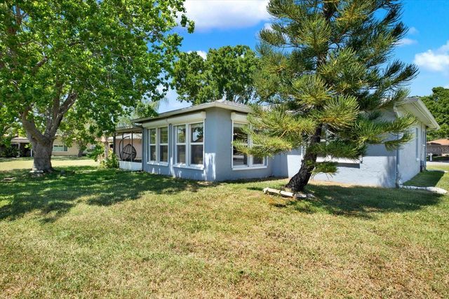 10562 41ST COURT N, Clearwater, FL 33762