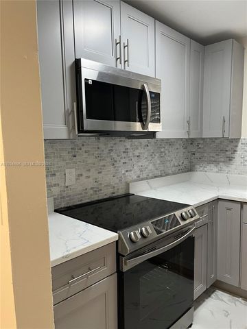 2134 Lincoln St 7, Hollywood, FL 33020