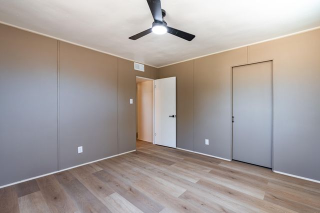 100 Tyler Road NW, Albuquerque, NM 87107