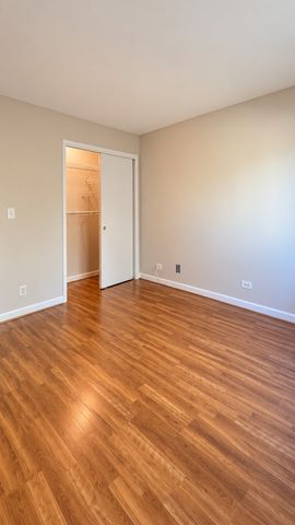 1006 Brentwood Circle, Buffalo Grove, IL 60089