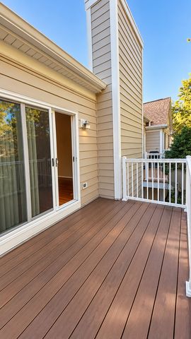 1006 Brentwood Circle, Buffalo Grove, IL 60089