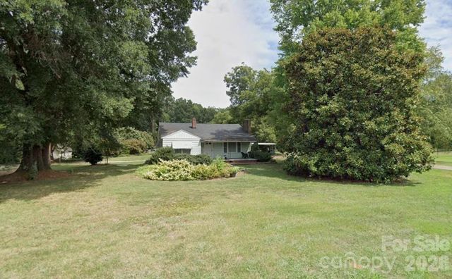 3366 Saint James Church Road, Denver, NC 28037