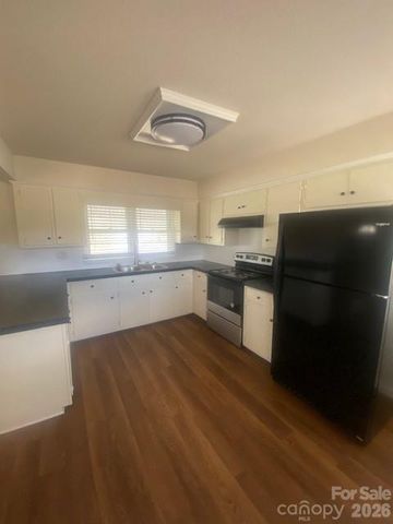 3366 Saint James Church Road, Denver, NC 28037