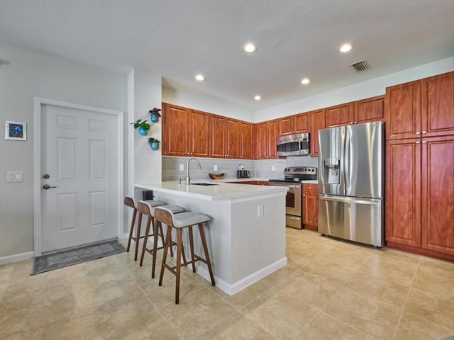 4767 Preserve Street, Coconut Creek, FL 33073