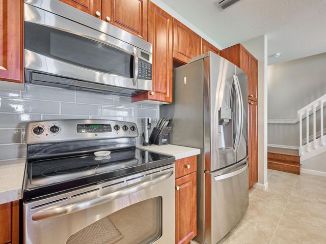 4767 Preserve Street, Coconut Creek, FL 33073