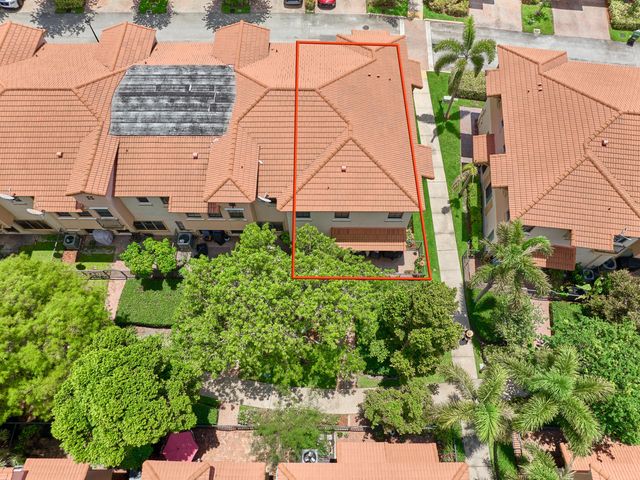4767 Preserve Street, Coconut Creek, FL 33073