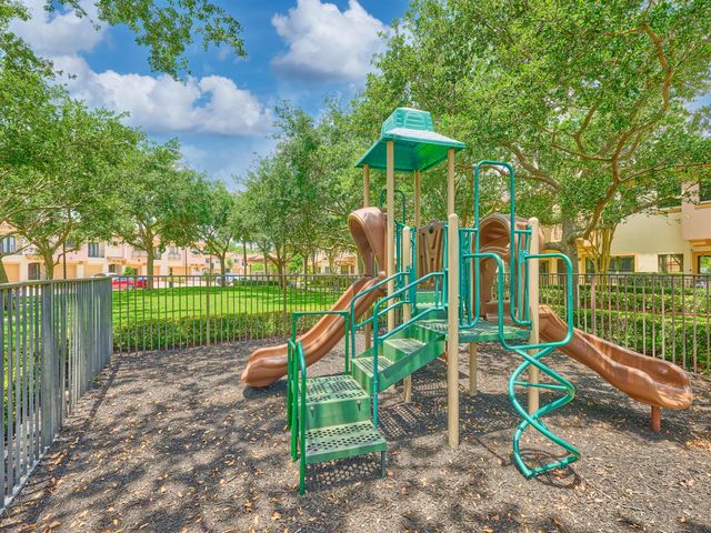 4767 Preserve Street, Coconut Creek, FL 33073