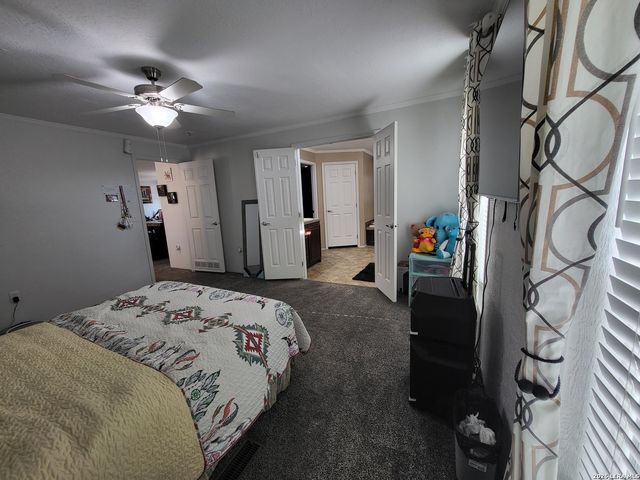 25216 Campbellton Rd, San Antonio, TX 78264