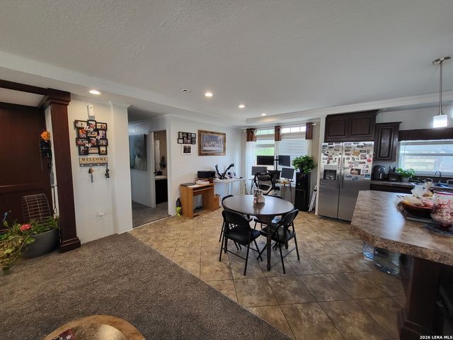 25216 Campbellton Rd, San Antonio, TX 78264