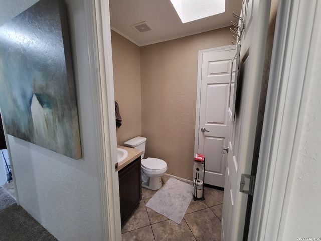 25216 Campbellton Rd, San Antonio, TX 78264