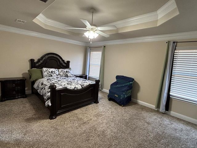 419 Mac Dr, Midland, TX 79706