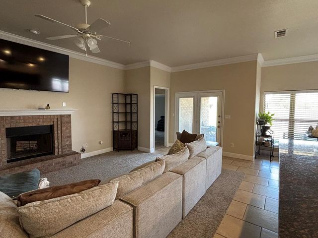 419 Mac Dr, Midland, TX 79706