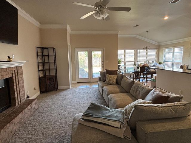 419 Mac Dr, Midland, TX 79706