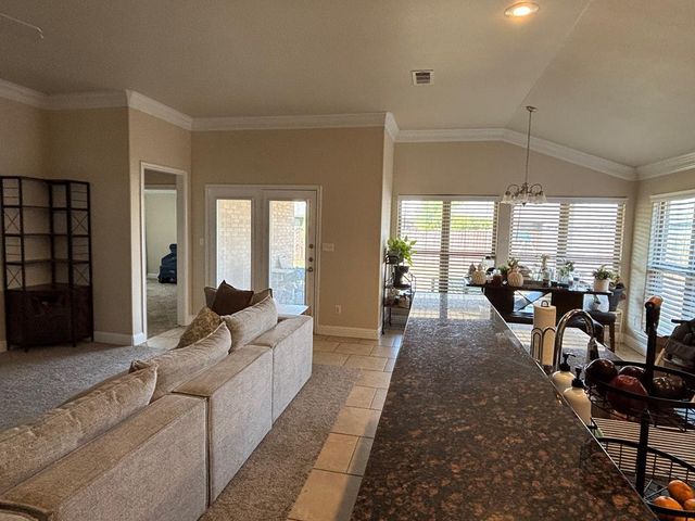 419 Mac Dr, Midland, TX 79706