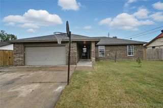 4921 S Bermuda Avenue, Sand Springs, OK 74063