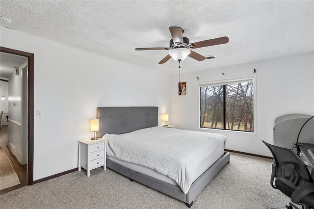 1512 1st Ave 204A, Coralville, IA 52241