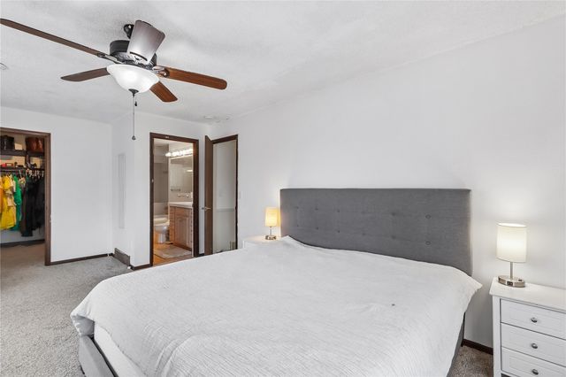 1512 1st Ave 204A, Coralville, IA 52241