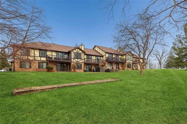 1512 1st Ave 204A, Coralville, IA 52241