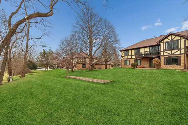 1512 1st Ave 204A, Coralville, IA 52241