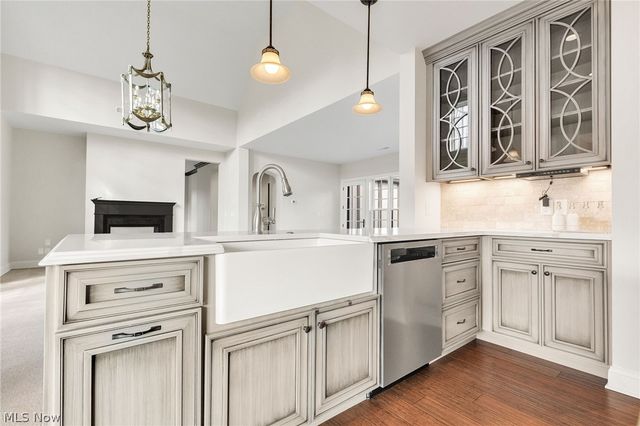 39489 Tudor Drive, Willoughby, OH 44094