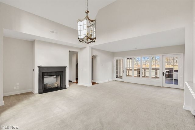 39489 Tudor Drive, Willoughby, OH 44094