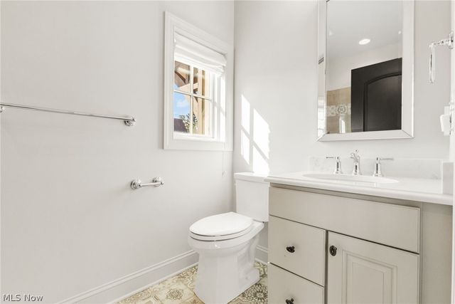 39489 Tudor Drive, Willoughby, OH 44094