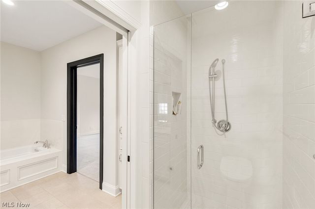 39489 Tudor Drive, Willoughby, OH 44094