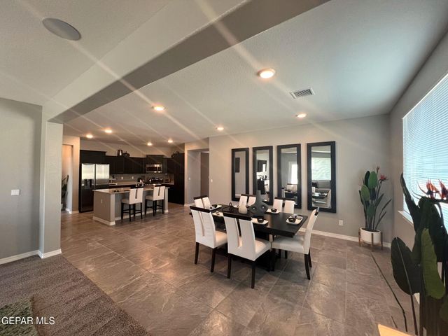 5976 Emmitt Smith Street, El Paso, TX 79924