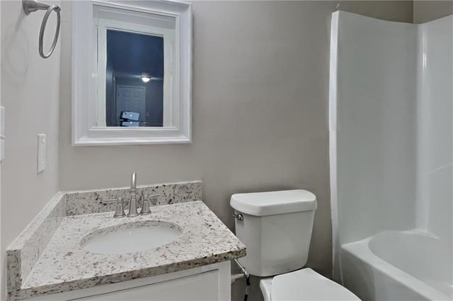 880 Burning Bush Drive, Loganville, GA 30052