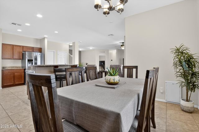 2513 S POWELL Road, Apache Junction, AZ 85119
