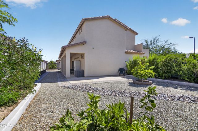2513 S POWELL Road, Apache Junction, AZ 85119