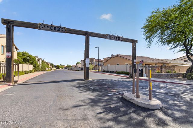 2513 S POWELL Road, Apache Junction, AZ 85119