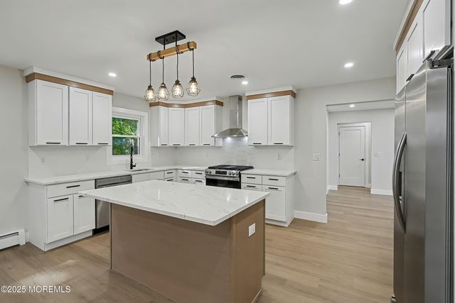 34 Westport Drive, Toms River, NJ 08757