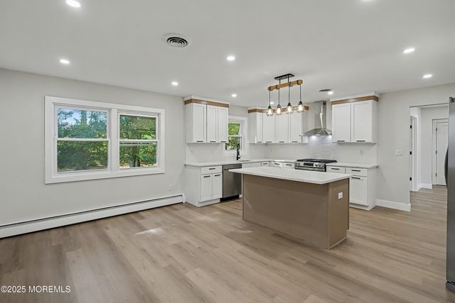 34 Westport Drive, Toms River, NJ 08757