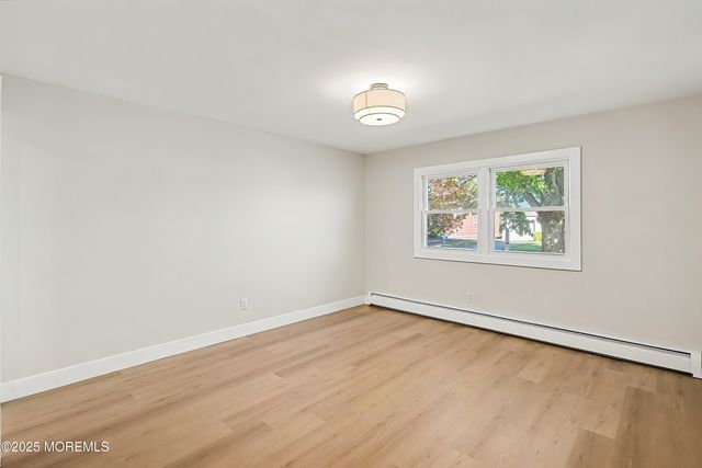 34 Westport Drive, Toms River, NJ 08757