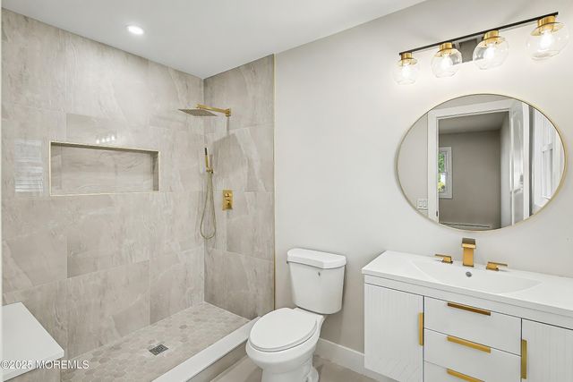 34 Westport Drive, Toms River, NJ 08757