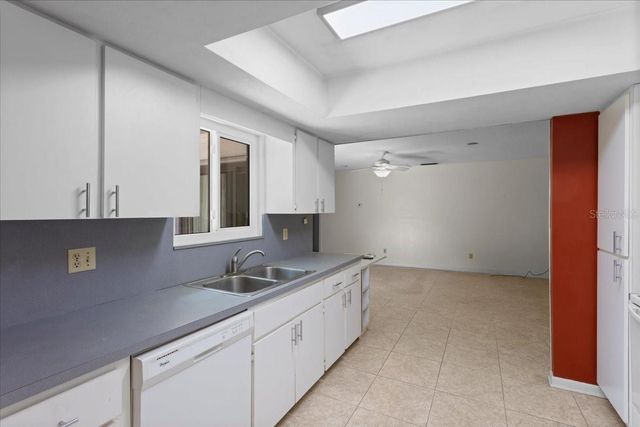 4003 NW 34TH PLACE, Gainesville, FL 32606